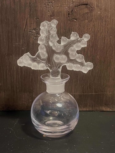 Flacon lalique pour parfum - pour,